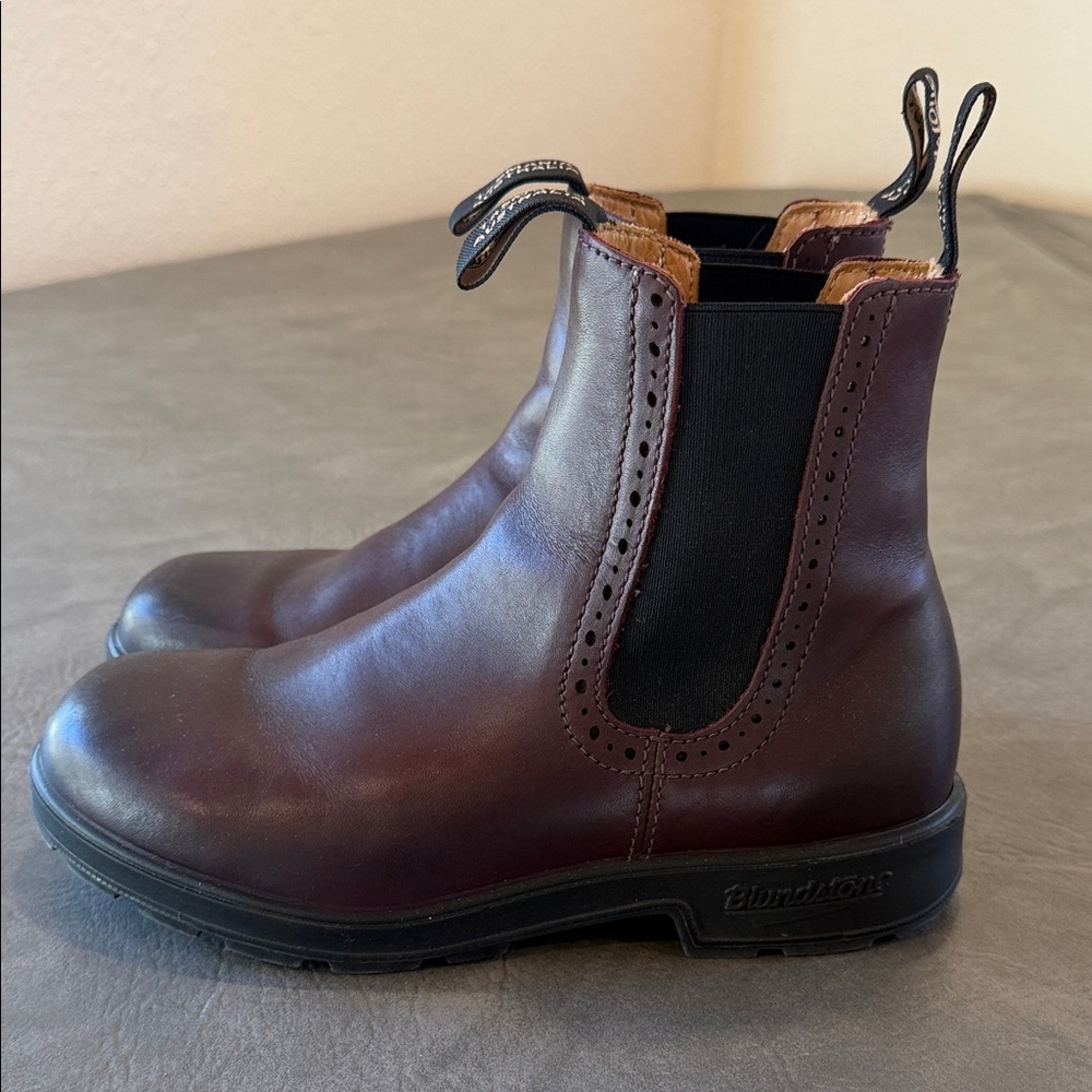 Blundstone Men's Dark Brown Leather Chelsea Boots - Picture 3 of 10